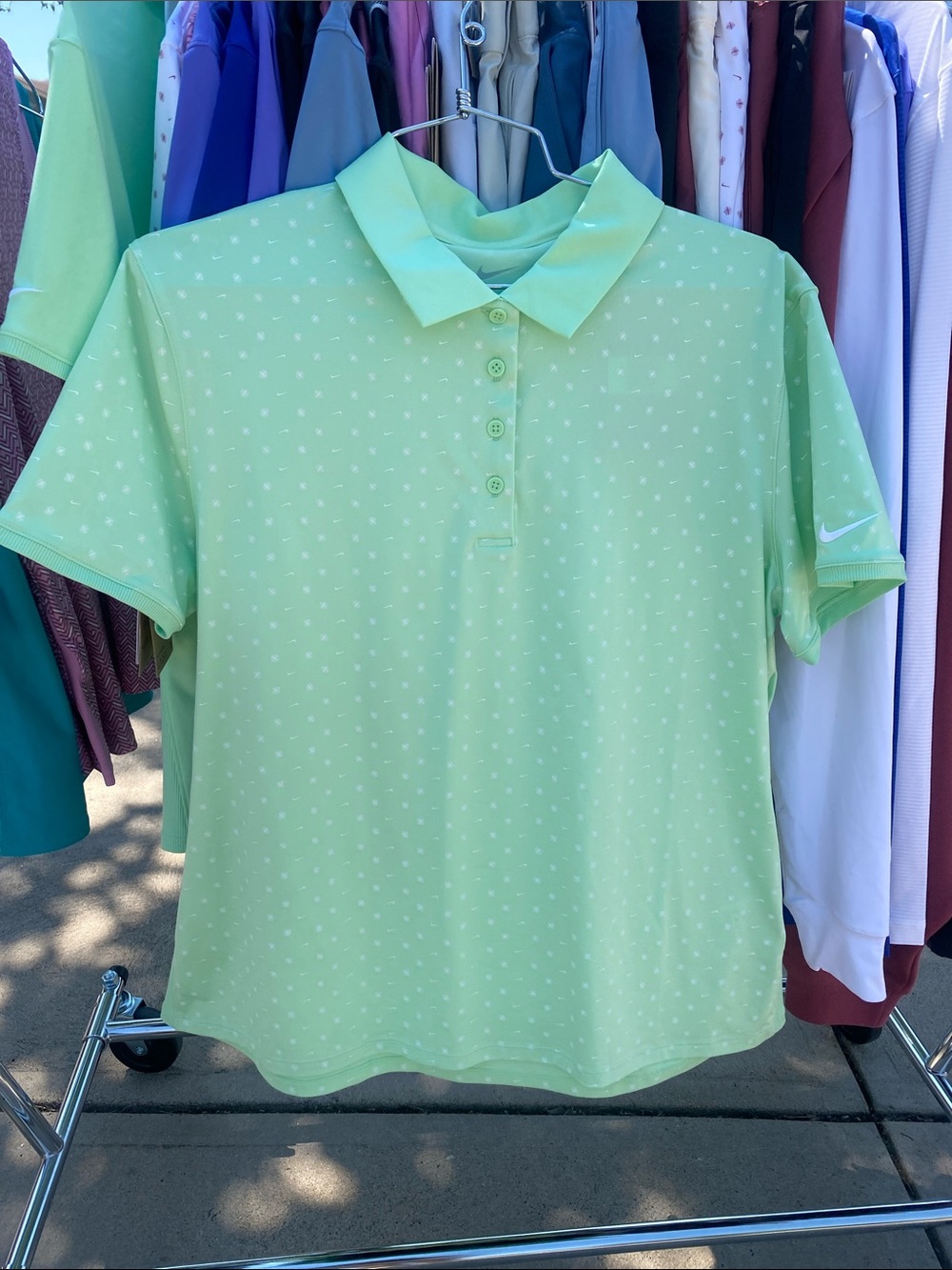 NWT Nike mint Green Short-Sleeve Polo Button-Down, print, small